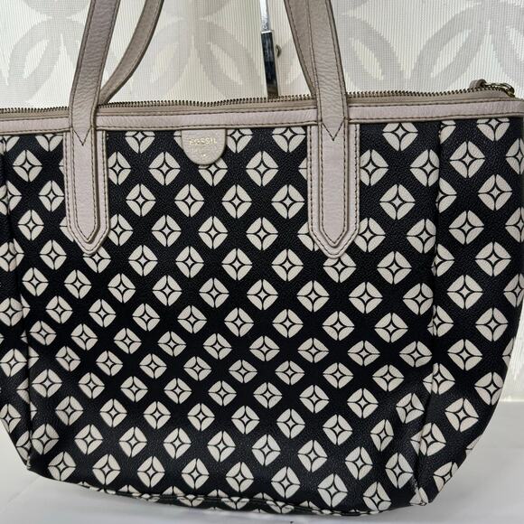 Fossil Sydney Geometric Diamond Coated Canvas Tote Bag Black/Ivory Purse Shopper - Picture 2 of 12
